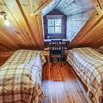 Pyoeroepirtti By Interhome * Hattusaari