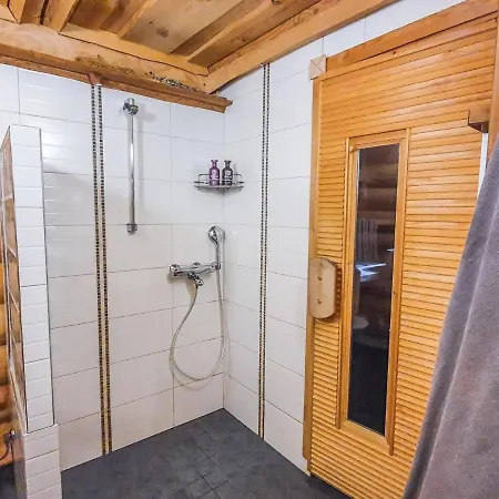 Pyoeroepirtti By Interhome Hattusaari