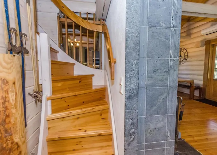 Pyoeroepirtti By Interhome Hattusaari